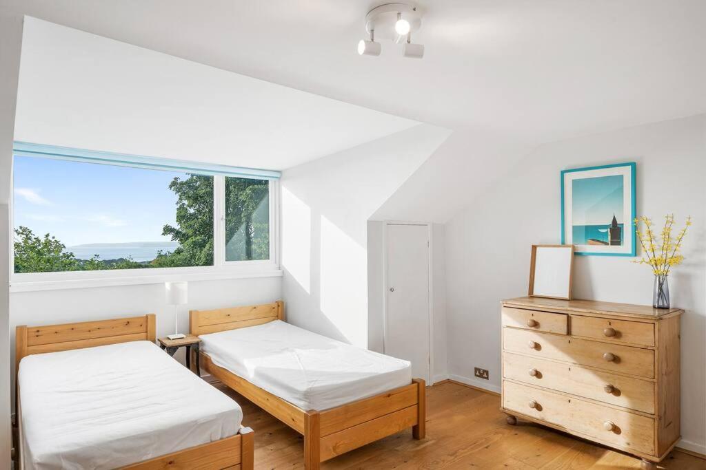 Manacles - Spacious Flat Near Beach With Sea Views & Parking Falmouth Buitenkant foto