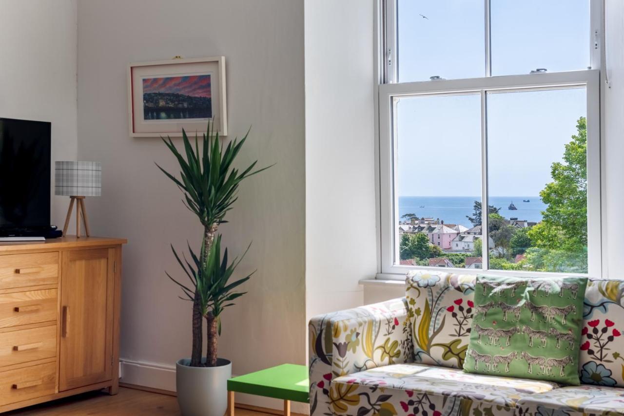 Manacles - Spacious Flat Near Beach With Sea Views & Parking Falmouth Buitenkant foto